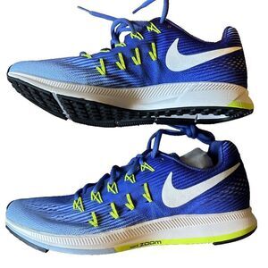New in Box Old Stock Nike Pegagsus 33 Womens Size 10 US 42 EUR Wide (D) Blue Vol